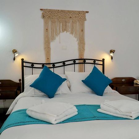 Taxiarchis Aparthotel Symi Bagian luar foto