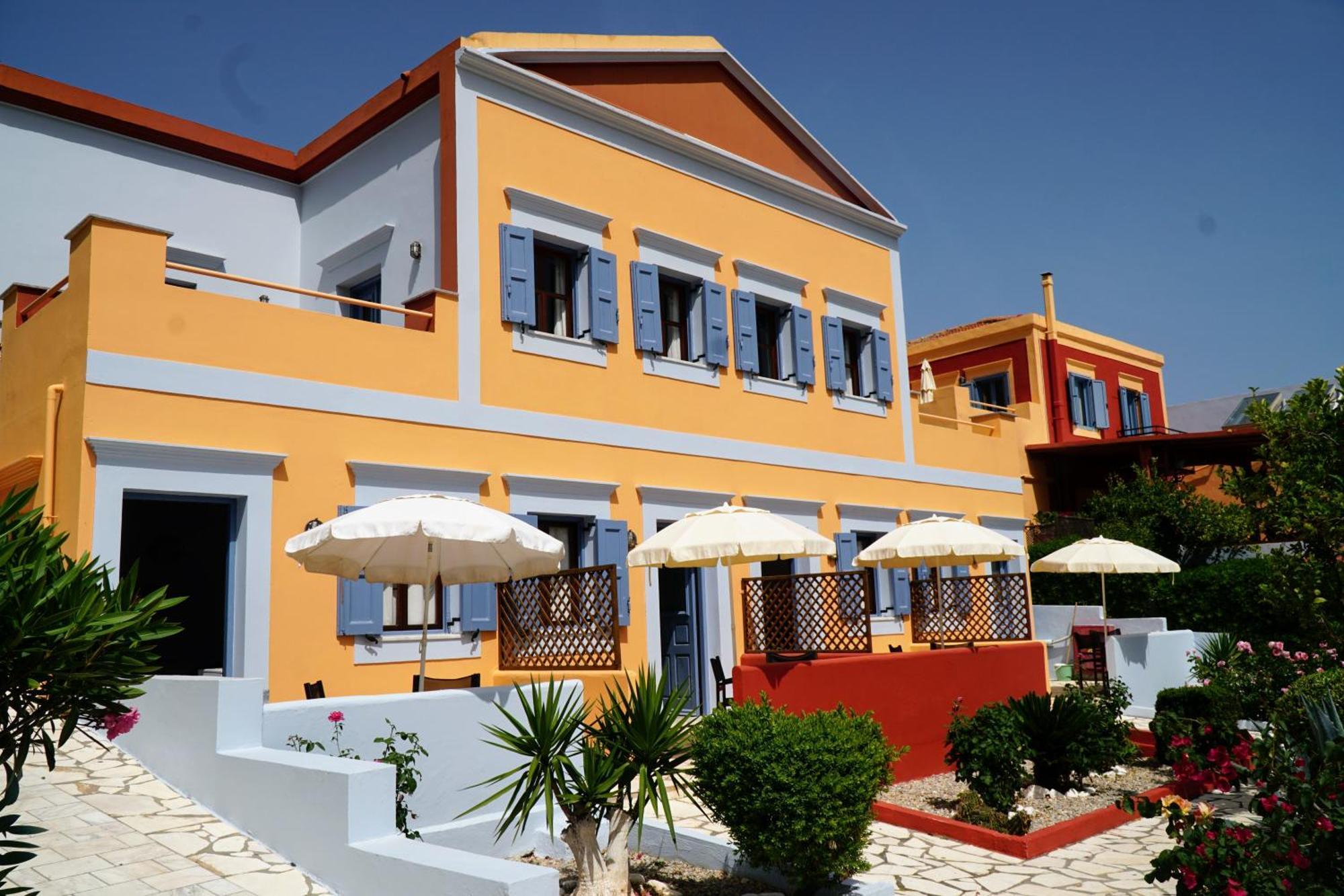 Taxiarchis Aparthotel Symi Bagian luar foto