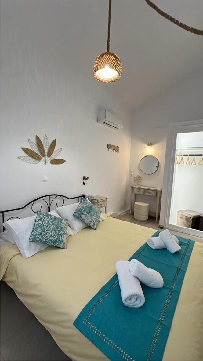 Taxiarchis Aparthotel Symi Bagian luar foto
