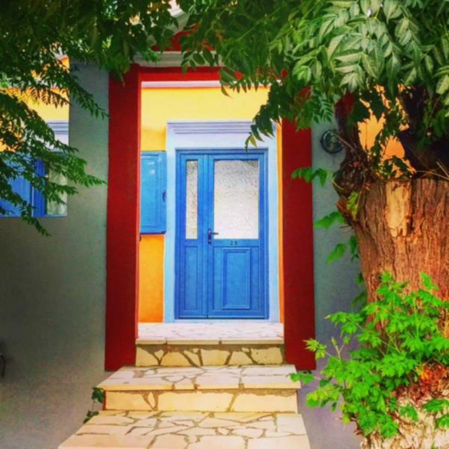 Taxiarchis Aparthotel Symi Bagian luar foto